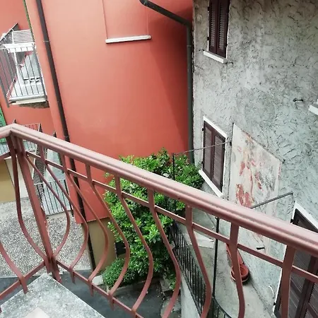 Piccolo, Comodo, Centralissimo, Soleggiato