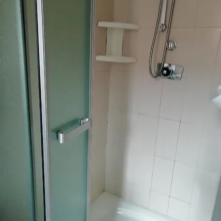 Piccolo, Comodo, Centralissimo, Soleggiato Apartman Verbania